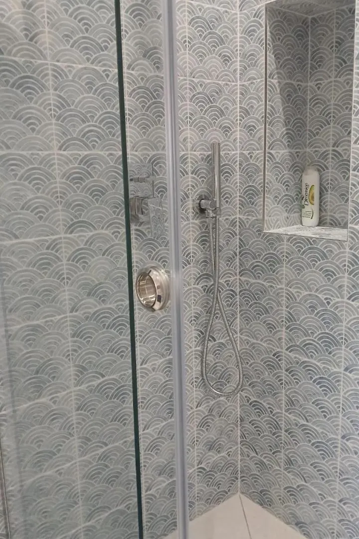 Golem Apartment Vela Beachfront Private Terrace Albanien